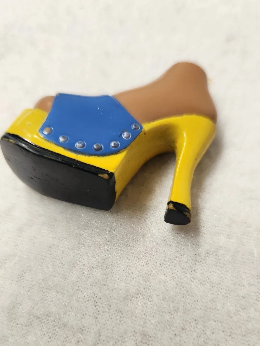 Bratz Strut It Sasha Doll Vintage 2001 MGA Flare Jeans Gold Pants Shoe Lot As Is